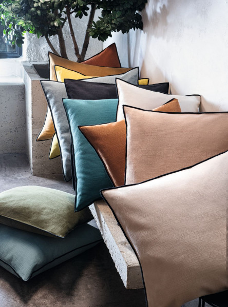 maison pillows